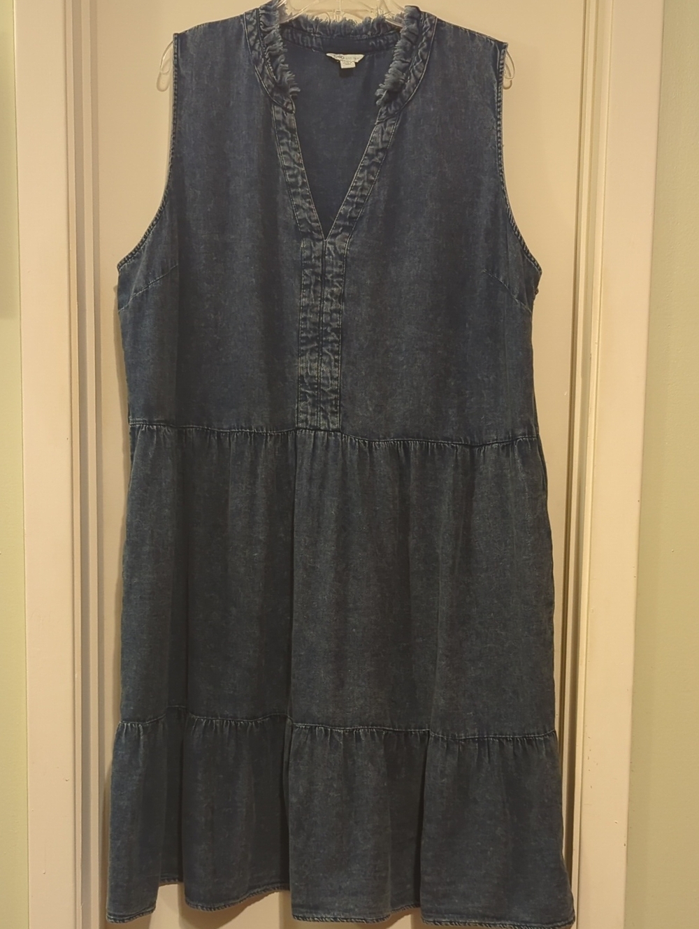 Cato Indigo Sleeveless Tiered Denim Midi Dress